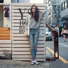 Korean Fashion Week, Fashion Week Dresses, Simple Summer Outfits, Super Outfit, Ulzzang Fashion, Korea Fashion, 가을 패션, Korean Street Fashion, Asian Style