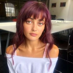 Plum Purple Hair, Red Purple Hair, Hair Color Plum, Ella Purnell, Plum Hair, Wine Hair, Hair Balm, Hair Color Purple, Colorful Hair