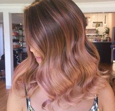 21 Rose Gold Hairstyles That Are Total Hair Goals - Society19 Ombre Hair Blonde, Gold Blonde, Balayage Blonde