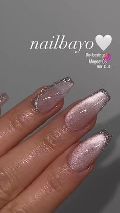 Reflective Glitter Ombre Nails, White Acrylics Design, Jelly Winter Nails, Engagement Nails Coffin Shape, Nails For Engagement Party, Rust Cat Eye Nails, Sparkle Acrylic Nail Designs, 3 D Gel Nail Art, Cute Nails Minimalist