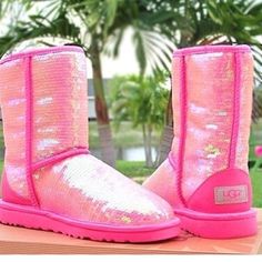 Love these boots, not only are they comfy, but they're cozy and perfect for winter super cute,suitable for winter prices only $39. Ugg Boots Sale, Kids Ugg Boots, Ugg Winter Boots, Pink Uggs, Malibu Barbie, Pink Sparkly