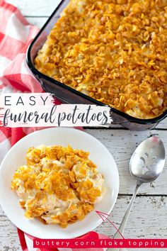 Looking for a delicious potato side dish that can be made quickly? This easy Funeral Potatoes recipe is perfect! Potatoes in a creamy sauce topped with buttery corn flakes cereal and then baked until hot and bubbly-- great for any occasion. Keto Side, Bbq Ribs, Potatoes Recipe, Creamed Mushrooms, Cinnamon Roll, Vegetable Dishes