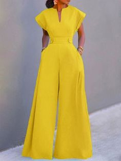 Classy Jumpsuit, Jumpsuit Outfits, 2piece Outfits, Jumpsuits Women, Stylish Work Attire, Fitted Jumpsuit, Designer Jumpsuits, Jumpsuit Elegant, Green Theme