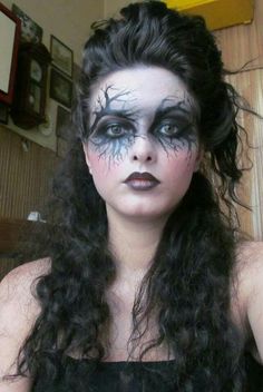 Drag Eye Makeup, Witch Costume Diy, Shimmery Makeup, Halloween Makeup Diy, Cool Halloween Makeup, Halloween Eye Makeup