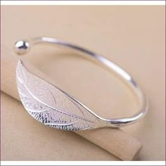 Silver Leaf Jewellery - Fashion Silver London Silver Bracelet Designs, Silver Leaf Bracelet, Silver Bracelets For Women, Leaf Bracelet, Leaf Jewelry, Bangle Bracelets With Charms, Christmas Gift Jewelry, Rings Gold