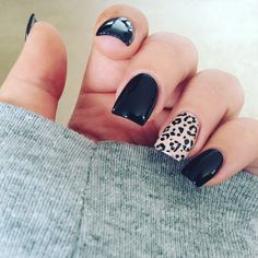 Black Nail Designs Cheetah, Black With Cheetah Nails, Nail Designs For Black Nails, Red And Black Leopard Print Nails, Black Nails With Cheetah Accent Nail, Black Nails With Leopard Accent Nail, Nails With Cheetah Accent, Black Nails With Cheetah Print, Cheetah Nails Black