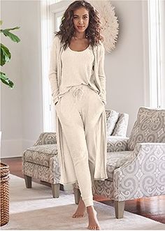 Plain Sweatpants, Knit Lounge Set, Lounge Outfits, Loungewear Outfits, Rhinestone Flats, Loungewear Sets, Online Fashion Stores, Comfy Outfits