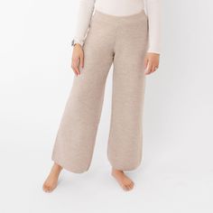 Women's Luxe Wide Leg Sweater Pant - Oatmeal – Copper Pearl Wide Leg Beige Bottoms For Winter, Comfortable Cream Bottoms For Fall, Comfortable Wide Leg Straight Pants, Neutral Pants For Fall Loungewear, Neutral Pants For Loungewear In Fall, Comfortable Wide Leg Pants, Beige Pants For Lounging In Fall, Comfortable Full Length Wide Leg Pants, Solid Color Wide Leg Lounging Bottoms