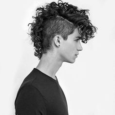 Curly Hair Mohawk Boys, Long Curly Mohawk, Curly Mohawk Hairstyles Men, Mohawk Men, Curly Mohawk Hairstyles, Mohawk Mullet, Curly Mohawk