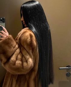 #𝐃𝐄𝐒𝐓𝐈𝐍𝐘♱ #fashion Destiny Fashion, Gangster Girl, Fashion Baby Girl Outfits, Blonde Hair Inspiration, Super Long Hair, Fashion Aesthetics, December 1, Silky Hair