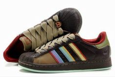 Jeremy Scott Adidas, Adidas Hamburg, Adidas Brown, Adidas Hose, Superstar Shoes, Rainbow Coffee, Dr Shoes, Baskets Adidas, Funky Shoes