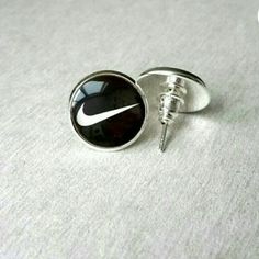 Swoosh earrings, nike earrings. Nike, sport. Worldwide shipping. Nike Swoosh Earrings, Nike Earrings, Sport Earrings, Nike Ring, Nike Jewelry, Gifts For Athletes, Silver Earring Cuff, Black Cat Earrings, Wax Cord Bracelet