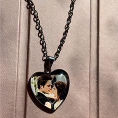 Brand New Bella Swan Edward Cullen Heart Pendant Twilight Edward, Edward Cullen, Bella Swan, Funky Jewelry, Twilight Saga, Blue And Silver, Heart Pendant, Womens Jewelry Necklace, Color Blue