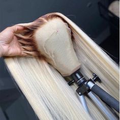 613 Honey Blonde Wig with #4 Dark Brown Root Long Transparent Lace Front Human Hair Wigs 22 / 180% 13x4x1 Lace Wigs On Sale, Mininal Shedding, 100% Remy Human Hair, Fast Shipping, 2 to 7 Days to be Delivered. Honey Blonde Wig, Brown To Blonde Ombre, Wigs Blonde, Ombre Blond, Ombre Hair Blonde, Human Hair Wigs Blonde, Wig Styling, Blonde Lace Front Wigs, Curly Lace Front Wigs