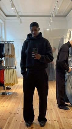 Outfits For Boys Aesthetic, Clean Casual Outfits Men, It Boy Outfit, Clean Men Aesthetic, Top Boy Aesthetic, Clean Outfits Men, Men In All Black, Black Men Aesthetic Outfits, Men Clothing Aesthetic