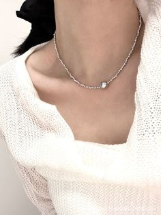 Material: Artificial Crystal Color: Silver Fashion Element: Pearl Style: Affordable luxury style Pearl Beaded Necklace With Chain, Crystal Clavicle Chain Pearl Necklace As Gift, Crystal Pearl Necklace With Clavicle Chain As Gift, Crystal Pearl Necklace With Clavicle Chain, Formal Chain Necklace With Round Beads, Elegant Alloy Chain Jewelry, Elegant White Crystal Chain Necklace, Chic Silver Beaded Jewelry, Pearl Choker With Chain Detail