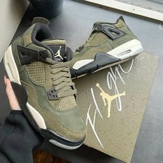 Green Shoes Jordans, Jordan 4 Craft, Olive Green Sneakers, Bape Shoes, Green Jordans, Dream Shoe, Jordan 4s, Mens Fashion Jewelry