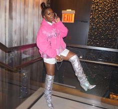 Sliver Boots Outfits Black Women, Metallic Boots Outfit Street Style, Rose Gold Boots Outfit, Silver Thigh High Boots Outfit, Bling Boots Outfit, Metallic Boots Outfit Black Women, Pink Metallic Boots Outfit, Pink Boots Outfit Black Women, Glitter Boots Outfit Night