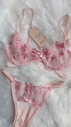 Attractive Clothing, Lingerie Boutique, Diy Fashion Clothing