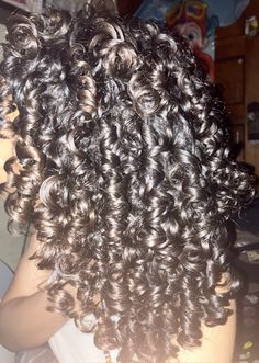 pillow soft curls + jelly soft curls 🩻 Jelly Soft Curls, Pillow Soft Curls, Beautiful Natural Curly Hair, Curl Clumps, Perm Curls, Perm Hairstyles, Healthy Curls, Curly Wurly, Hair Motivation