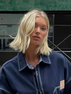 Blonde Bob Outfits, Scandinavian Blonde Hair Short, Summer Blonde Short Hair, Short Blonde Hair Color Ideas For Summer, From Long To Short Hair Before And After, Blonde Bob Aesthetic, Lob Fine Hair, Lob Blonde Hair, Short Haircut Blonde