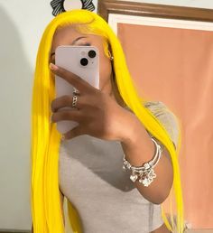 Yellow Wig Hairstyles, Dyed Wig Ideas, Yellow Wigs On Black Women, Yellow Frontal Wig, Yellow Hairstyles, Yellow Lace Front Wig, Hair Color Yellow, Yellow Wig