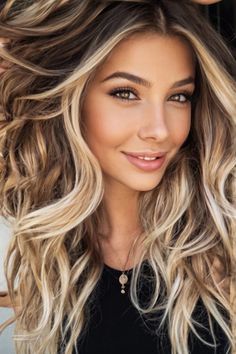 Money Piece Highlights Fall Hair Money Piece, Highlights With Money Piece, Blonde Highlights On Brown, Blonde Highlights On Brown Hair, Warm Brown Hair, Piece Highlights, Medium Brown Hair