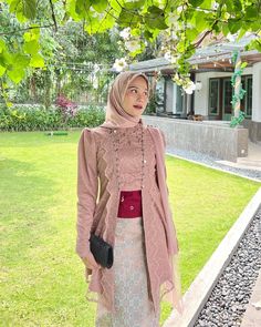 Kebaya Rose Gold Wisuda, Kebaya Rose Gold Hijab, Kebaya Mauve, Kebaya Dusty Pink, Kebaya Kutubaru Hijab, Kebaya Rose Gold, Kebaya Simple Hijab, Kebaya Burgundy, Kebaya Wisuda Hijab