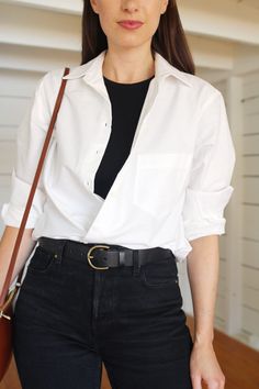 STYLING A WHITE SHIRT FOR FALL - 4 WAYS White Shirt Black Jeans Outfit Women, White Shirt And Black Jeans Outfit, White Shirt And Jeans Outfit Casual, Black Jeans White Shirt Outfit, Black Pants White Shirt Outfit, Black Jeans And White Shirt, White Blouse Outfit Casual, White Tshirt Outfit Women, Styling A White Shirt