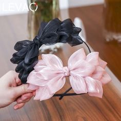 Lace Hair Accessories, Big Bow Headband, Hair Band Accessories, Bow Accessories, Lace Hair, Hair Hoops, Big Bow, Lace Bows