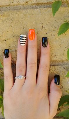 Acrylic Halloween Nails, Nail Designs Halloween, Holloween Nails, Halloween Nails Easy, Halloween Acrylic Nails, Fall Gel Nails, October Nails, Cute Gel Nails, Short Acrylic Nails Designs