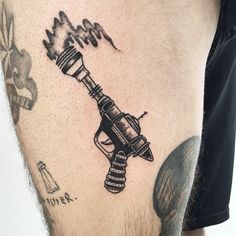 Ray, gun, laser, shooting, black, ops, call, of, duty, blackwork, greenpoint, avenue, tattoo, shop, tattoos, dark, art, stipples, evilandlove, Franklin, street, Williamsburg, bridge, Pulaski bridge, shoot, beam Black Ops Tattoo, Tattoo Ideas For Men 2023, Call Of Duty Tattoo, Tattoos Dark Art, Art Vandelay, Yggdrasil Tattoo, Left Arm Tattoos, Meaning Tattoos, Williamsburg Bridge