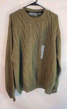 Oscar de la Renta Sweater Men's XL Olive Green Long Sleeve Cable Knit New. 26 inches armpit to armpit. 28 inches long (Item #09222=)-T63 I like good feedback. If you are unsatisfied in any way please let me know. All measurements are approximate. I do offer shipping discounts when possible. Thank you ahead of time. Mens Cable Knit Sweaters, Mens Cable Knit Sweater, Green Cable Knit Sweater, Knit Sweaters, Green Long Sleeve, My Favorite Color, Cable Knit Sweater, Cable Knit, Sweater Outfits