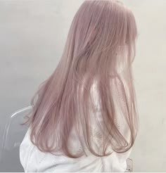 Ulzzang Hair, Model Hair Color, Light Pink Hair, Hair Color Unique, Hair Tint, Bangs With Medium Hair, Magic Hair, Pretty Hair Color, Hair Color Pink