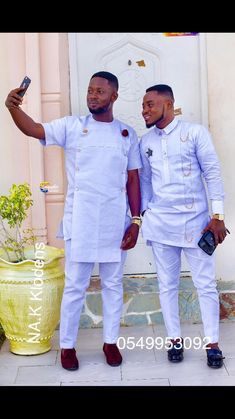 Latest Kaftan Designs, Men Fashion Dress, Senator Styles For Men, Men African Wear, Men Pants Pattern, Men African Fashion, Men Kaftan