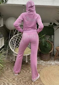 Chic Thin Velvet 2024 Autumn Juicy Apple Tracksuit 2 Pieces Set Hoodie Suit Women Velour Sweatshirt and Pants with Diamonds Y2K AMAIO Juicy Track Suit, Velvet Two Piece Set, Juicy Tracksuit, Velvet Tracksuit, Juicy Couture Tracksuit, Velour Tracksuit, Hoodie Allen, Velvet Suit, Jogging Suit