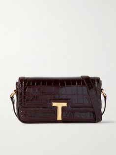 TOM FORD's bag is a chic, enduring style you'll wear for years to come. It's made from glossy croc-effect leather in a rich 'Espresso' and has a gold-tone 'T' plaque at the front flap. There's just enough space inside for your cardholder, keys, lipstick and phone. Tom Ford Bag, Women Lipstick, Chocolate Leather, Croc Leather, Fine Jewelry Designers, Watch Gifts, Net A Porter, Tom Ford, Fashion Bracelets