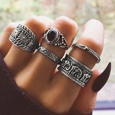 New In Packaging Dark Acedamia Rings, Edgy Rings Grunge Silver, Gringe Rings, Vintage Stackable Jewelry, Midi Ring Set, Black Opal Stone, Ring Sets Boho, Carved Ring, Silver Ring Set