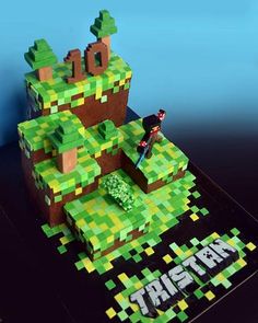 a cake made to look like a minecraft castle