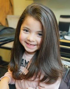 Cute Haircuts For Girls 9-10, Elementary Girl Haircut, Haircuts For 8 Year Girl, Medium Length Haircut For Girls Kids, Kid Haircut Girl, Haircut Kids Girl, Kids Shoulder Length Haircut