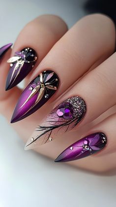 Beautiful Nails Art #NailArt #BeautifulNails #AestheticNails #NailDesigns #NailInspo #NailGoals #ElegantNails #ArtisticNails #NailFashion #IntricateNailArt #ChicNails #StylishNails #NailTrends #NailLove #ManicureMagic #FashionableNails #NailArtist #NailBeauty #CreativeNails #NailPerfection Exotic Nail Designs, Face Nail Art, Nail Designs Bling, Reverse French, Vampire Stuff, Nail Art Color, Fab Nails, Queen Nails, Fall Gel Nails