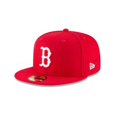 Sport meets fashion. The Boston Red Sox Basic 59FIFTY Fitted Cap features an embroidered Red Sox logo at the front panels with the MLB Batterman logo at the rear and a gray undervisor. Red Sox Logo, Purple Crown, Sports Meet, 59fifty Hats, New Era Fitted, Green Collection, New Era Cap, 47 Brand, Fitted Caps