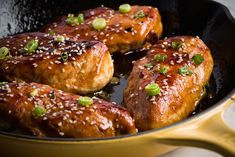 Baked Honey-Garlic ChickenDelish Garlic Lime Chicken, Baked Honey Garlic Chicken, Easy Honey Garlic Chicken, Ginger Honey, Sesame Chicken Recipe, Garlic Chicken Recipes, Sesame Ginger