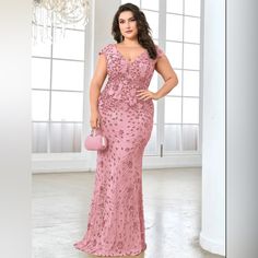 Elegant V Neck Fit & Flare Dress For Parties & Banquets. Available Sizes: 0xl, 1xl, 2xl, 3xl, 4xl #Plussize #Floral #Vneck #Sequindress #Sequins Dress For Parties, Pink Evening Gowns, Modest Maxi Dress, Button Front Maxi Dress, Vintage Dress 60s, Dresses Plus Size, Tent Dress, Long Sleeve Short Dress, Maxi Dress Evening