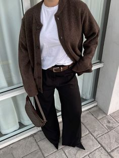 Easy & Budget Friendly Staples Winter Outfits With Dress Pants, Autumn Wardrobe Staples, Posh Casual Outfits, Brown Spring Outfits, How To Style Brown Cardigan, Brown Pants Work Outfit, Scandinavian Business Casual, Brown Dress Pants Outfit, Office Outfits Winter