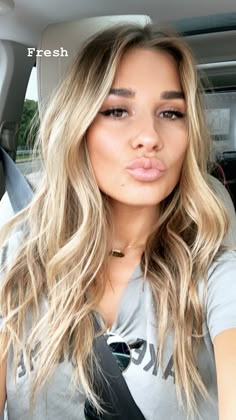 Jessie James Decker Hair, James Decker, Jessie James Decker, Jessie James, Hair Color And Cut, Hair Inspiration Color, Hair Envy, Blonde Balayage, Pretty Hair