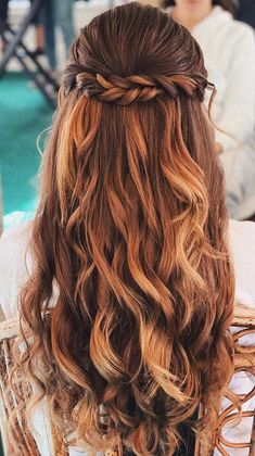 Half Up Hairstyle, Hairstyles Theme, Braided Half Up, Half Up Half Down Hairstyles, Bridesmaid Hair Half Up, Updo Hairstyle, Hair Prom, בר מצווה, Hair Bridesmaid