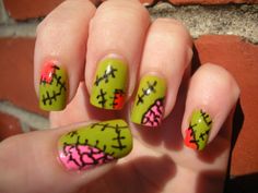 Simple Halloween Nail Designs, Simple Halloween Nail, Easy Halloween Nail Art, Halloween Nail Art Easy, Nail Designs Ideas, Halloween Nails Easy