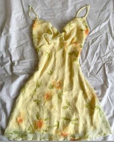 Floral Summer Dresses, Summer Dresses Aesthetic, Dr Wardrobe, Cute Formal Dresses, Outfit Inspo Summer, Dresses Aesthetic, Vintage Summer Dresses, Casual Preppy Outfits