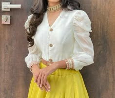 Western Blouse Designs Crop Tops, Western Blouse Designs For Lehenga, Traditional White Top, Color Blouse Designs Latest, Blouse Pattern For Lehenga, Indian Bridesmaid Dress, Bridesmaid Dress Indian, Bridesmaid Lengha, Bridesmaids Lehenga